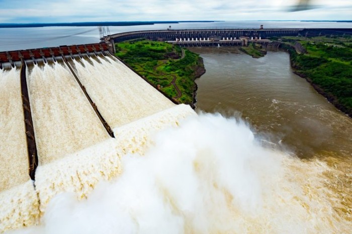 Comissão debate a importância da expansão das hidrelétricas