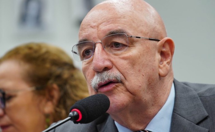 Nísia Trindade rebate polêmicas e detalha investimentos do novo PAC na Saúde
