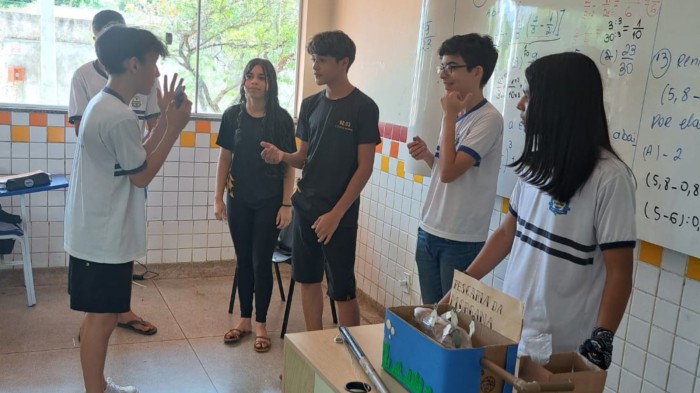 Jogos e atividades lúdicas enriquecem as aulas de Língua Portuguesa na ETI Vinícius de Moraes