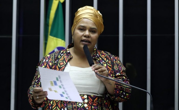 Comissão vai debater situação de mulheres e meninas negras em sistema educacional