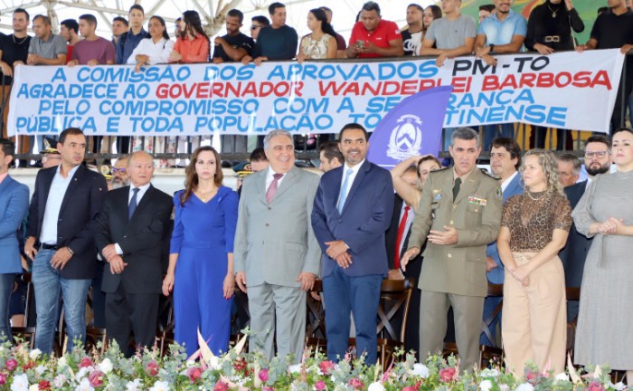 Governador Wanderlei Barbosa concede mais de 600 promoções à PMTO durante Solenidade Tiradentes