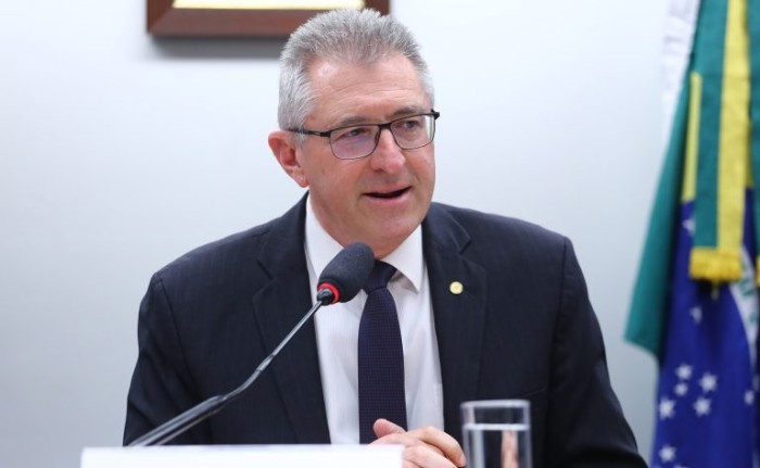Comissão aprova projeto que prevê maior apoio do Estado à agricultura familiar