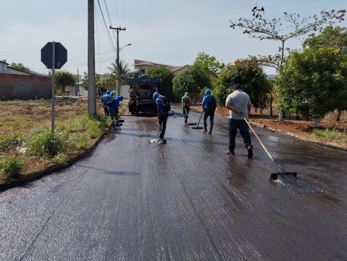 Ruas da Arno 33 e Arse 61 passam por recapeamento na Capital