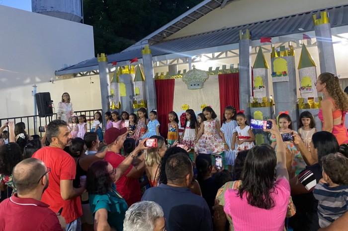 Festa da Primavera envolve pais e alunos do Cmei Sonho Encantado