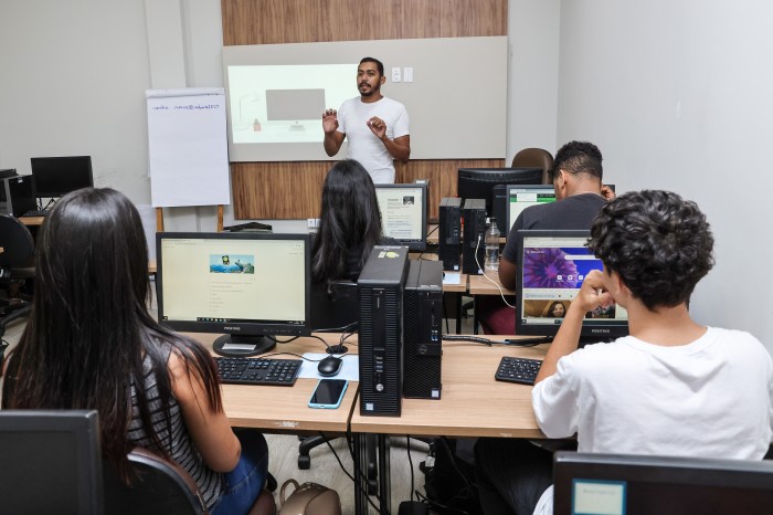 Casa do Empreendedor oferece qualificação em tecnologia da informação