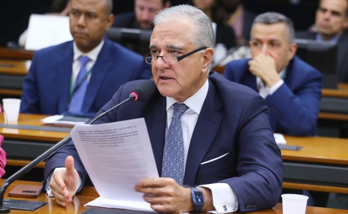 Projeto cria cadastro integrado de informações fiscais sobre alguns produtos no País
