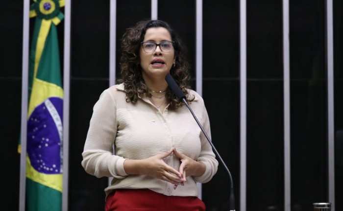 Projeto obriga SUS a fornecer 