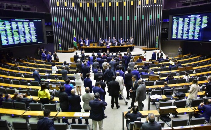 Câmara pode votar nesta terça-feira novas regras sobre prevenção de desastres