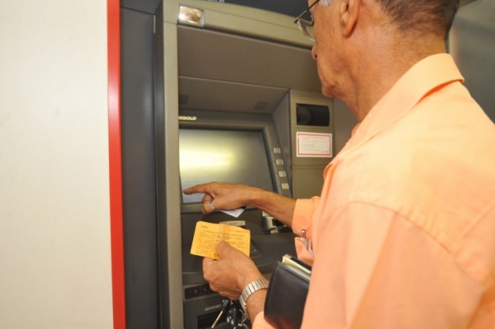 Bancos não abrem nesta quinta, mas funcionam normalmente na sexta