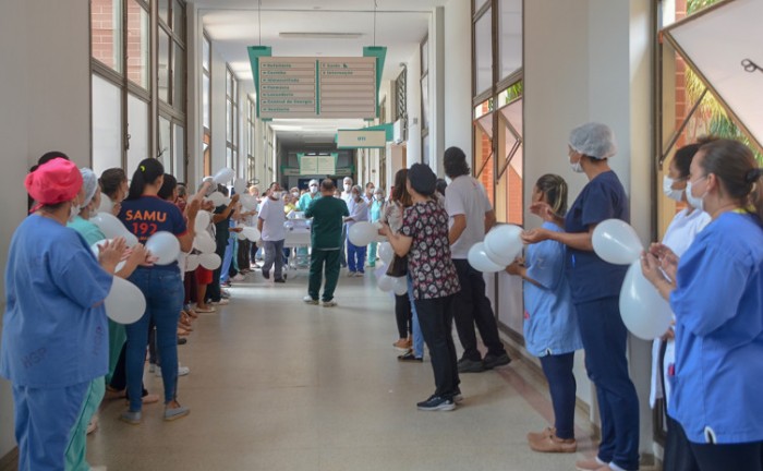 Amigos e colegas homenageiam servidora da Saúde, doadora de múltiplos órgãos