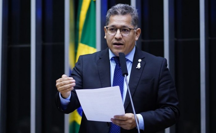 Comissão aprova emenda que incentiva projetos culturais de minorias