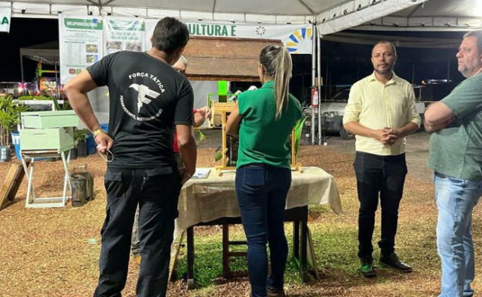 Secretaria da Agricultura leva atendimento aos produtores na 1ª edição da ExpoLuzimangues 2023