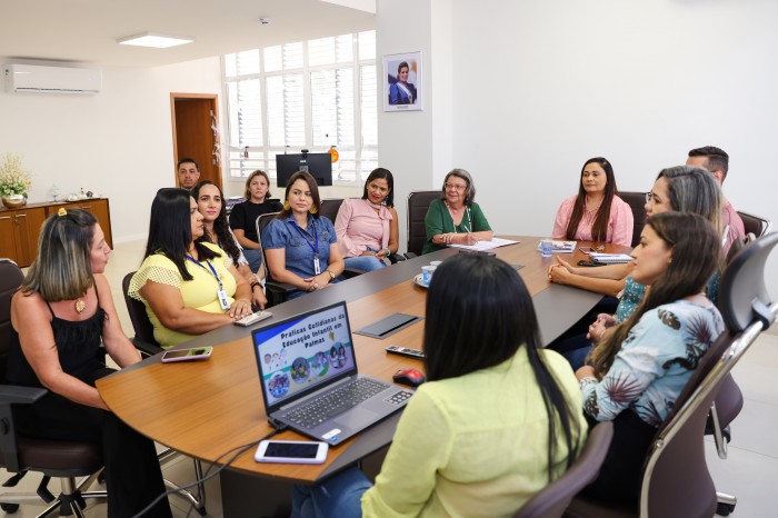 Semed recebe visita técnica da diretora geral da Educação Infantil do MEC