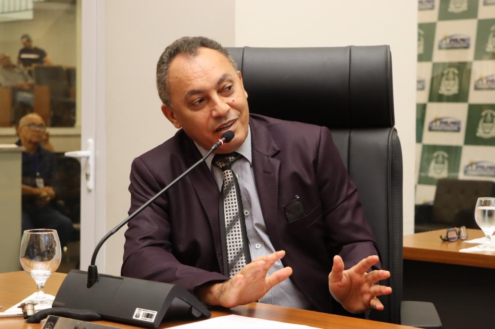 Marilon Barbosa solicita serviços para a região norte da capital