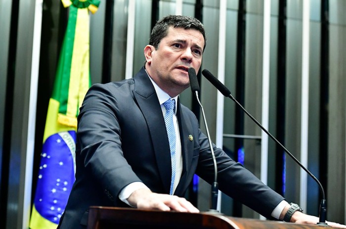Sérgio Moro condena sanções do governo ao Google