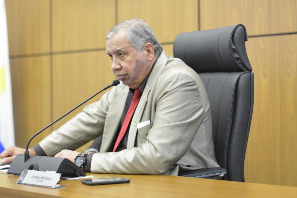 Vereador Jucelino Rodrigues solicita o patrolamento e o encascalhamento da região do Vale do Cipó
