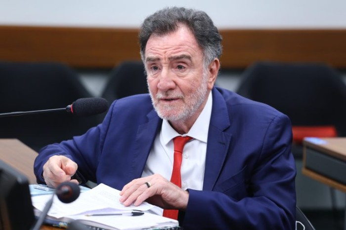 CCJ aprova projeto que regula atraso em audiências de causas trabalhistas