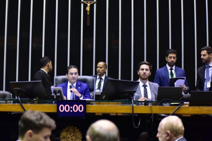 Câmara aprova projeto que cria o Dia Nacional de Combate ao Estupro