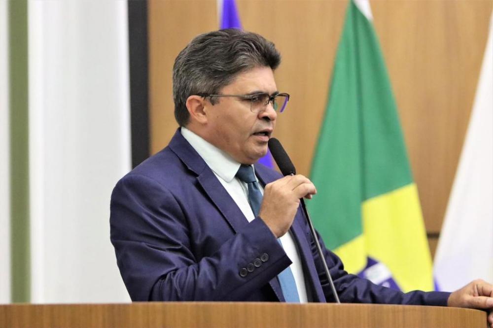 Vereador Major Negreiros solicita diversos serviços de infraestrutura e revitalização em diferentes áreas de Palmas