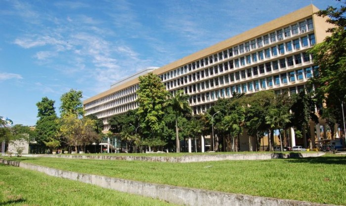 Audiência discute cessão de área de universidade do Rio de Janeiro para a iniciativa privada