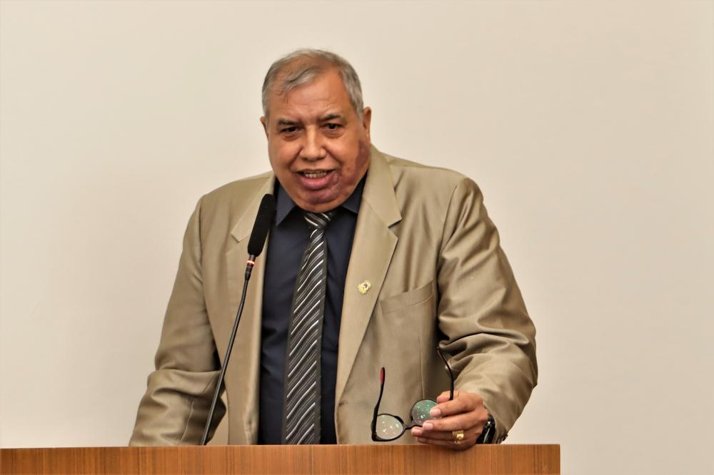 Vereador Jucelino solicita a construção do estacionamento da Central de Flagrante da PC da Av. Teotônio Segurado