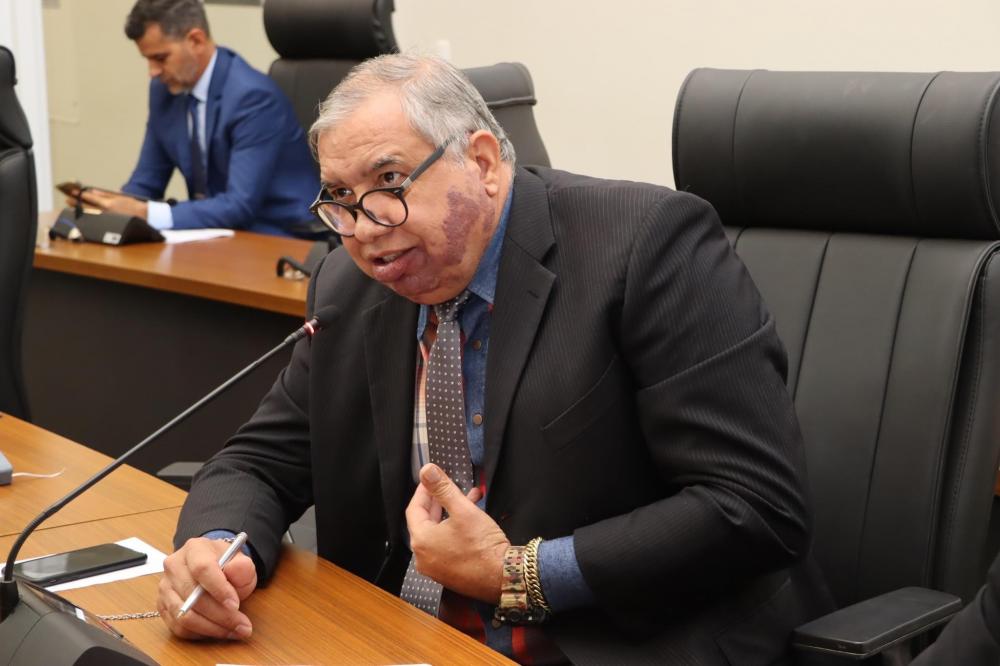 Para facilitar o acesso das crianças às escolas da zona rural, o Vereador Jucelino solicitou a abertura de novas estradas no setor Vale do Cipó.