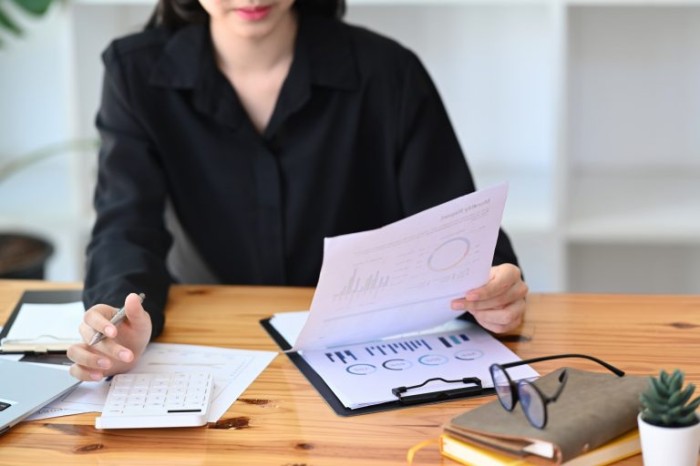 Sancionada lei de igualdade salarial entre mulheres e homens