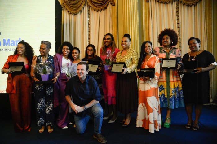Cariocas pretas com atuação de destaque recebem prêmio no Rio