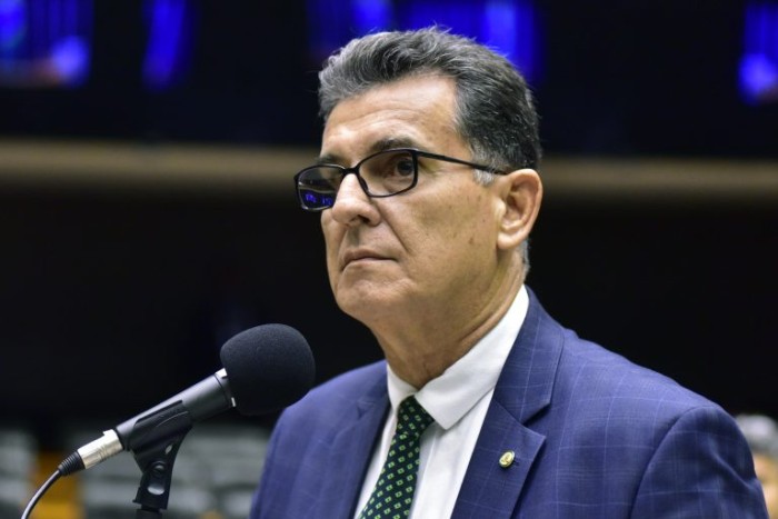 Comissão ouve ministro-chefe do Gabinete de Segurança Institucional sobre ataques de 8 de janeiro