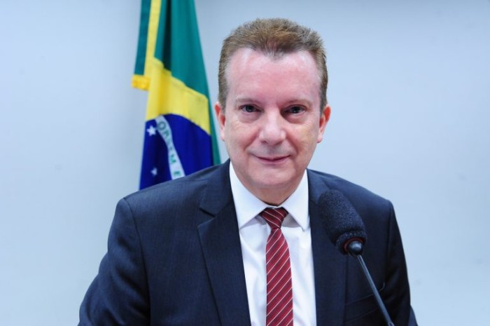 Comissão debate criação do Dia do Hematologista e Hemoterapeuta.