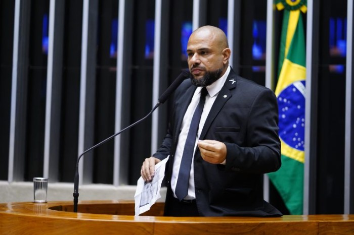 Comissão aprova diretrizes para atenção à saúde de pessoas do espectro autista