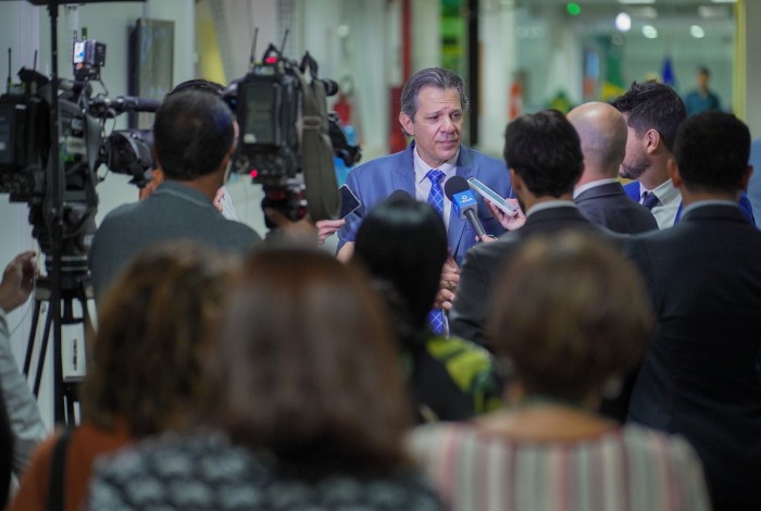 Taxa de juros do cartão de crédito vai 