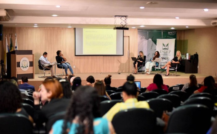 Rede de Atenção Psicossocial da SES-TO é apresentada em evento sobre Saúde Mental e Política Antimanicomial