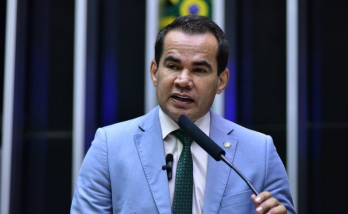 Câmara aprova projeto que cria gratificação por acúmulo de função na DPU; acompanhe