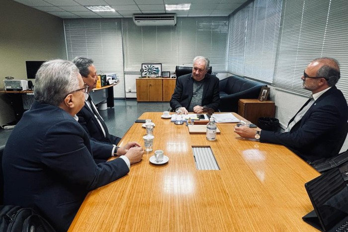 Agência realiza reuniões e visitas técnicas no Paraná