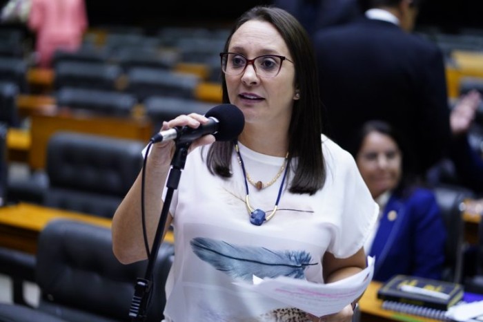 Projeto prevê oferta de vaga em creche próxima a trabalho dos pais