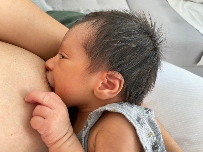 Lei determina pausa para amamentação durante jornada de trabalho