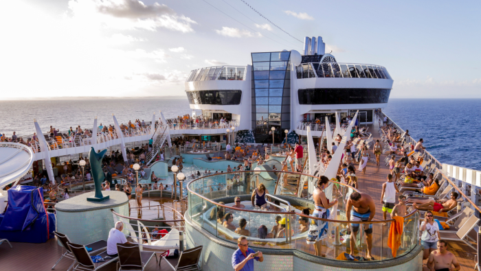 Temporada de Cruzeiros 2022/2023 injetou R$ 5,1 bilhões na economia brasileira