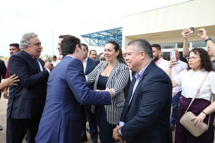 Ministro das Cidades visita empreendimentos em Palmas e elogia política habitacional da Capital